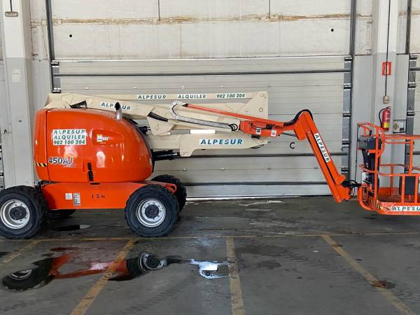 Plataforma artículada JLG 450 AJ